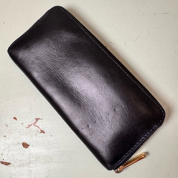 Michael Kors Continental Zip Around Wallet - Picture 10 of 15